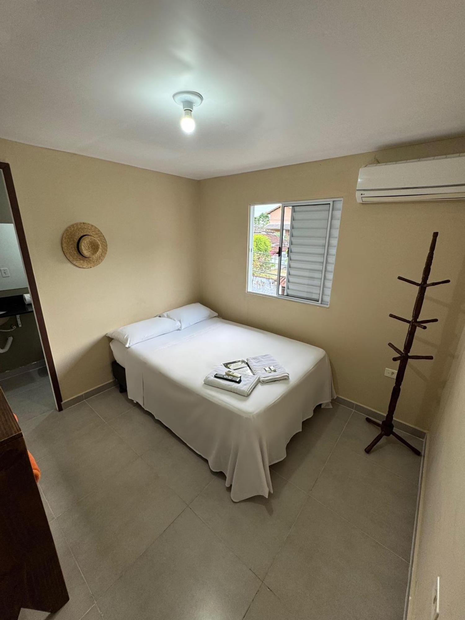 Pousada Casa Guntzel Juquehy - Piscina E Ar Condicionado Juquei Rum bild